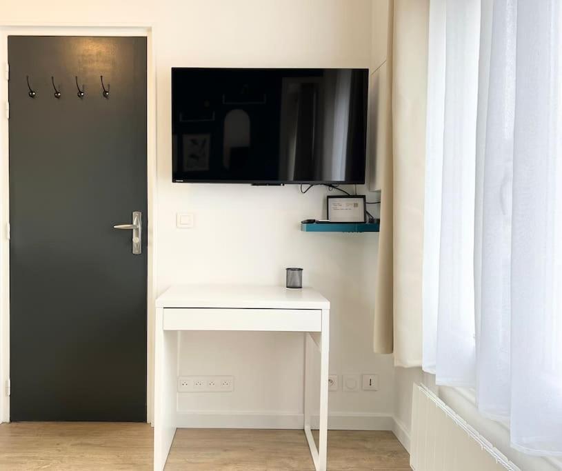באגנו Cosy Studio Aux Portes De Paris מראה חיצוני תמונה