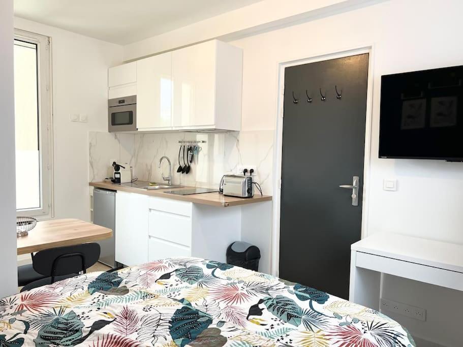 באגנו Cosy Studio Aux Portes De Paris מראה חיצוני תמונה